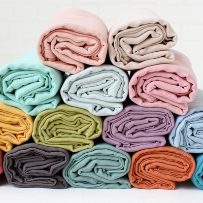 Κανένα φθορισμού Muslin γάζας πρακτόρων γενικό Crinkle Muslin ύφασμα 135gsm