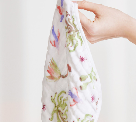 Όμορφο πράσινο Floral κάλυμμα Swaddle μπαμπού βαμβακιού υφάσματος 190gsm γάζας