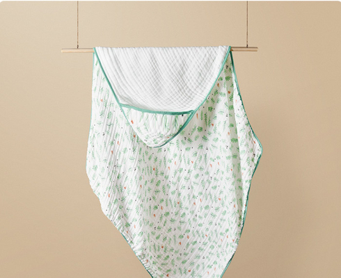 Όμορφο πράσινο Floral κάλυμμα Swaddle μπαμπού βαμβακιού υφάσματος 190gsm γάζας