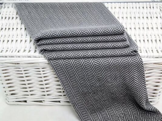 225 GSM Herringbone 50% Wool Coat Suit Fabric Αχρόνια κομψότητα με ευγενές ευρωπαϊκό στυλ